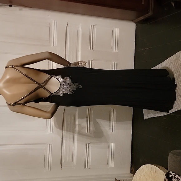 Embellished Black Low-back Gown - Picture 6 of 13